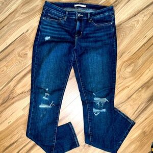 711 skinny Levi’s jeans, dark wash, destroyed